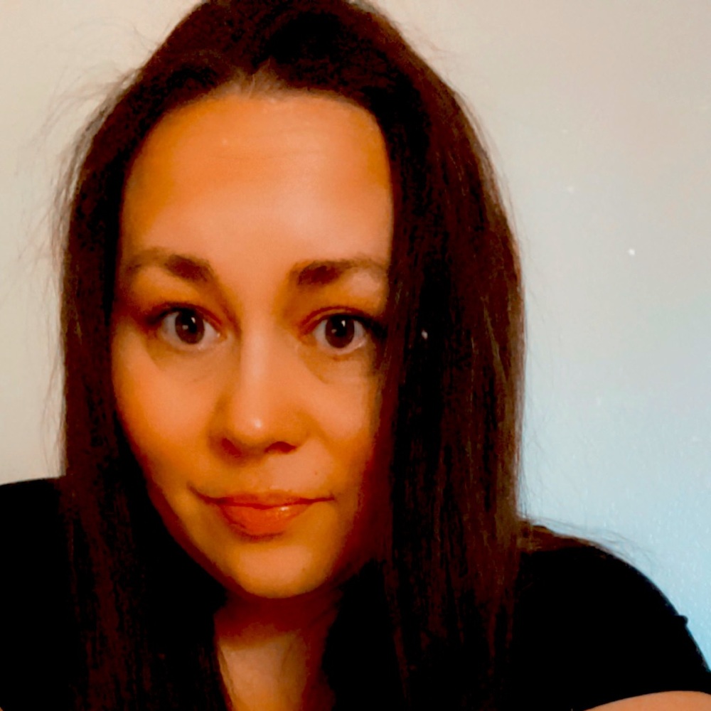 Meet your Posher, Carissa